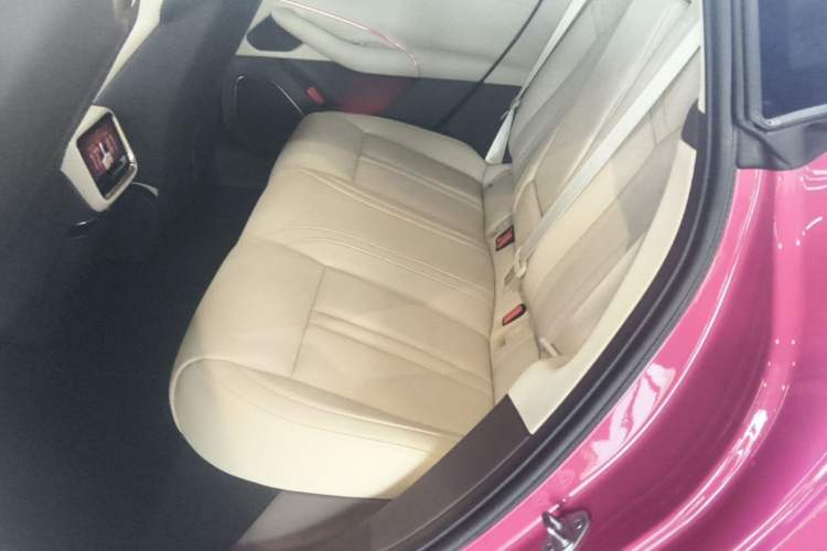 Used Xiaomi Auto SU7 2026 Model Pro Left Rear Seat