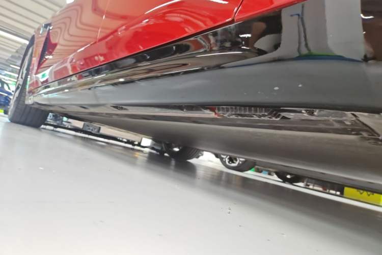 Used Xiaomi Auto SU7 2026 Model Max Left Side Sill