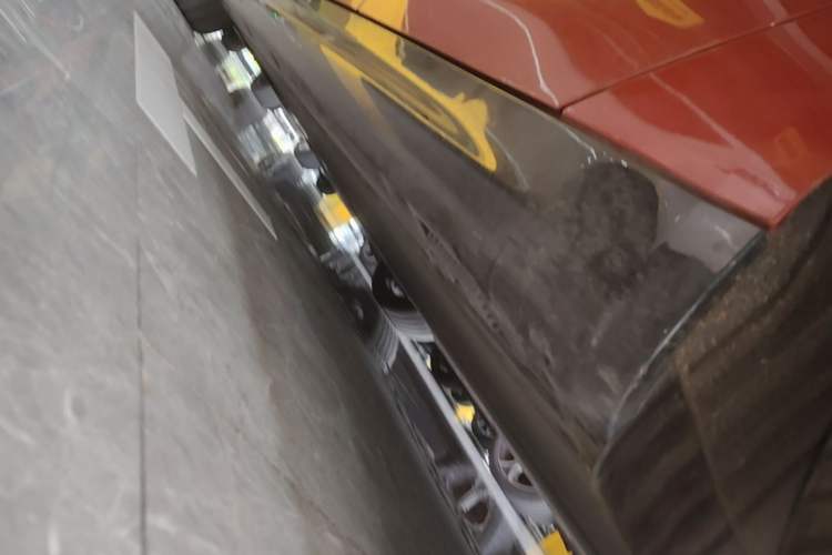 Used Xiaomi Auto SU7 2026 Model Pro Left Side Sill