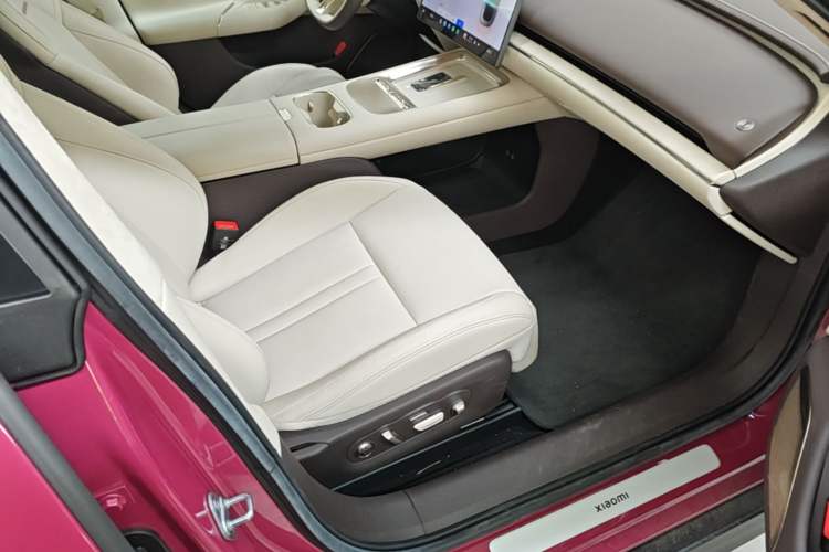 Used Xiaomi Auto SU7 2026 Model Pro Right Front Seat