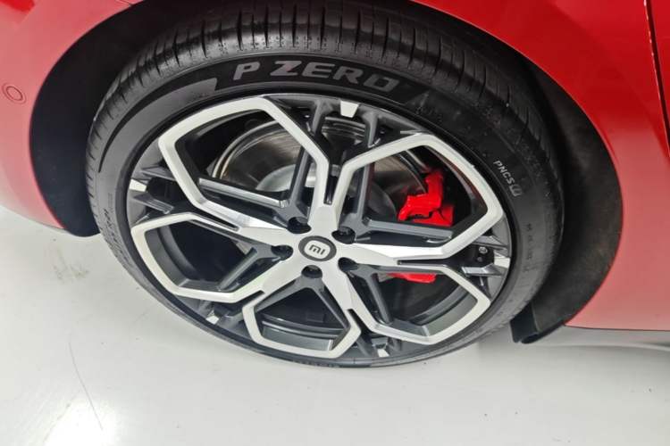 Used Xiaomi Auto SU7 2026 Model Max Right Rear Wheel Hub