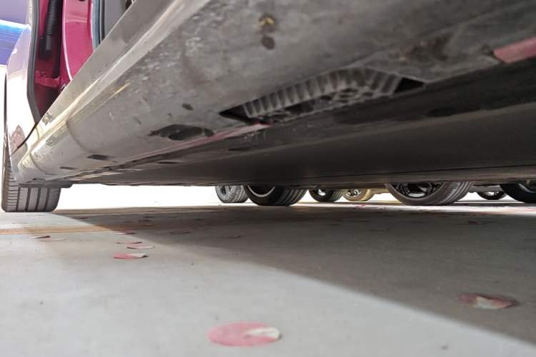 Used Xiaomi Auto SU7 2026 Model Pro Right Side Sill