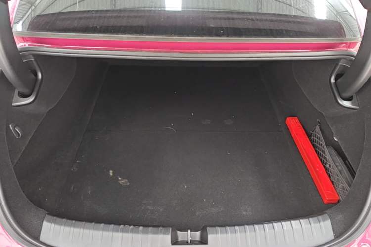 Used Xiaomi Auto SU7 2026 Model Pro Trunk