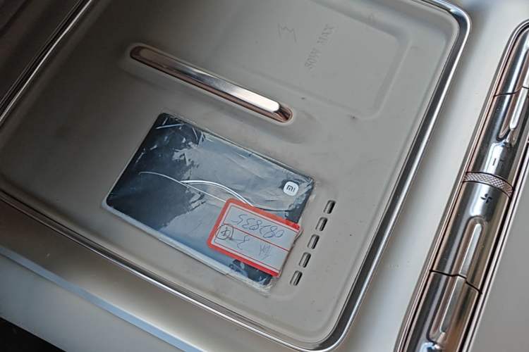 Used Xiaomi Auto SU7 2026 Model Standard Edition Vehicle Key