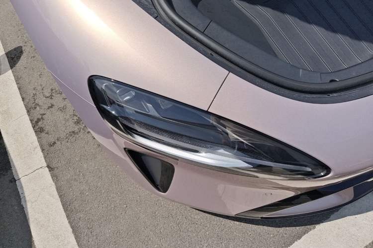 Used Xiaomi Auto SU7 2026 Model Pro Right Front Headlight
