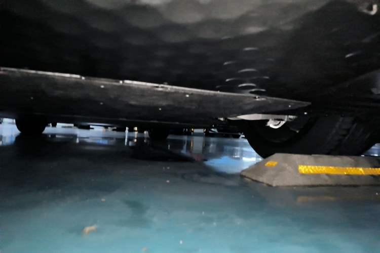 Used Xiaomi Auto SU7 2026 Model Standard Edition Chassis Rear Left