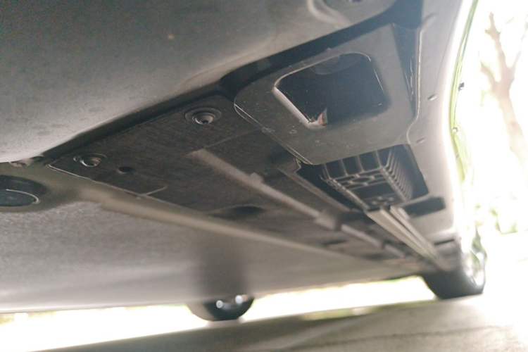 Used Xiaomi Auto SU7 2026 Model Standard Edition Chassis Rear Right