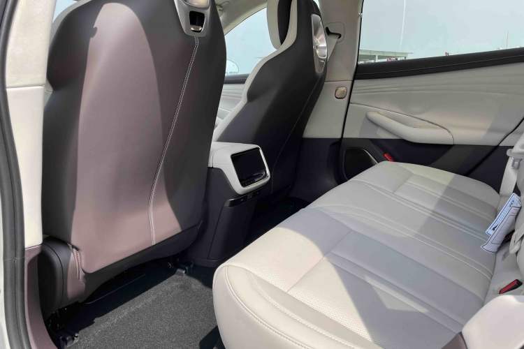 Used Xiaomi Auto SU7 2026 Model Standard Edition Exterior 7