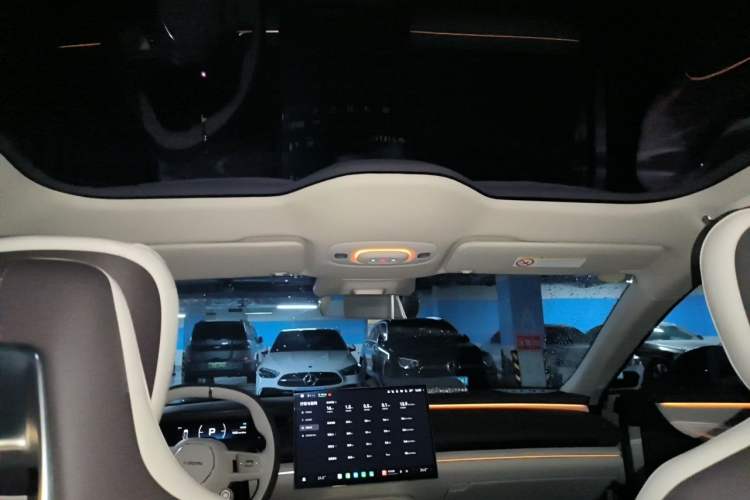 Used Xiaomi Auto SU7 2026 Model Standard Edition Headliner