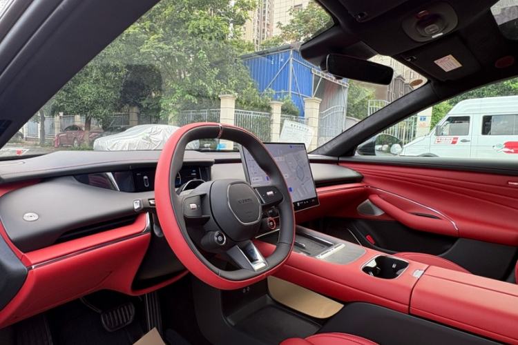 Used Xiaomi Auto SU7 2026 Model Standard Edition Interior 3