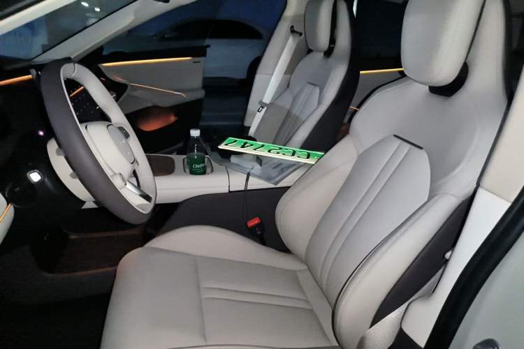 Used Xiaomi Auto SU7 2026 Model Standard Edition Left Front Seat
