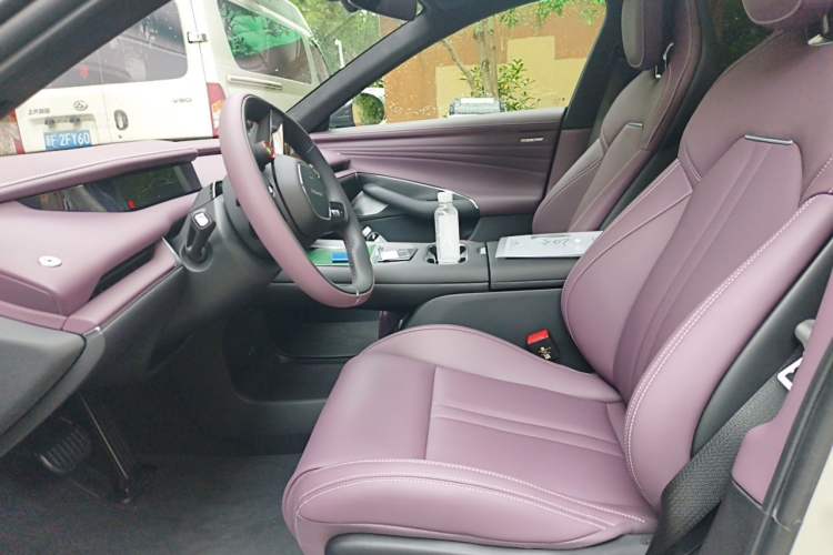 Used Xiaomi Auto SU7 2026 Model Standard Edition Left Front Seat