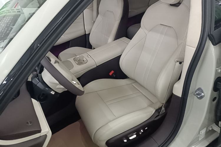 Used Xiaomi Auto SU7 2026 Model Standard Edition Left Front Seat