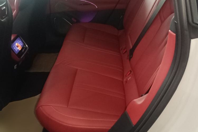 Used Xiaomi Auto SU7 2026 Model Standard Edition Left Rear Seat