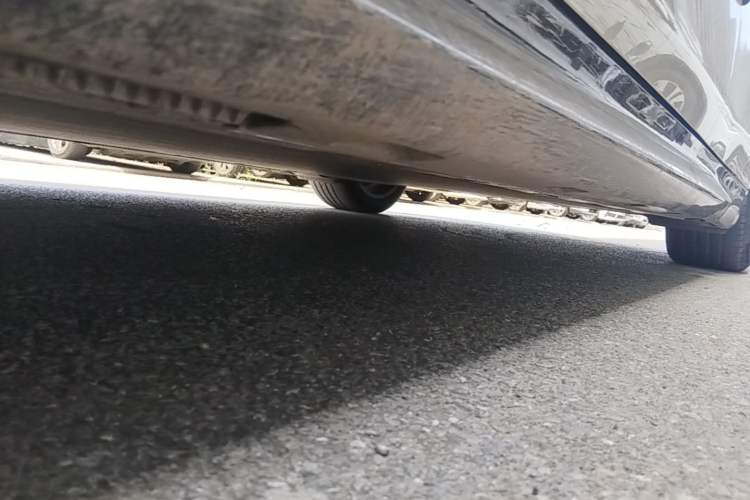 Used Xiaomi Auto SU7 2026 Model Standard Edition Left Side Sill