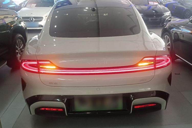 Used Xiaomi Auto SU7 2026 Model Standard Edition Rear