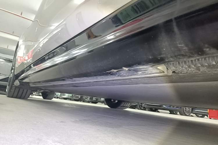 Used Xiaomi Auto SU7 2026 Model Max Right Side Sill