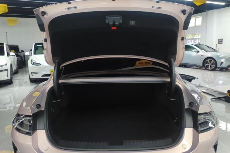 Used Xiaomi Auto SU7 2026 Model Max Trunk