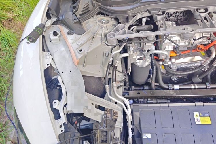 Used Xiaomi Auto SU7 2026 Model Max Engine Bay Right