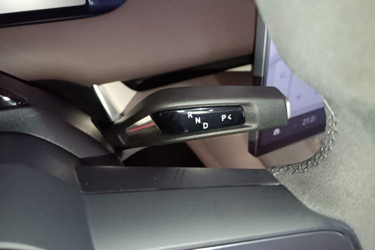 Used Xiaomi Auto SU7 2026 Model Max Gear Lever