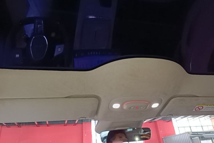 Used Xiaomi Auto SU7 2026 Model Max Headliner