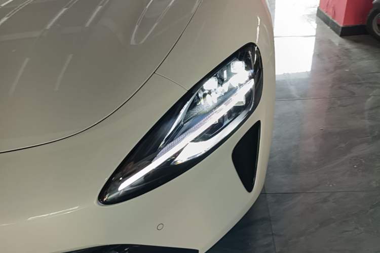 Used Xiaomi Auto SU7 2026 Model Pro Left Front Headlight