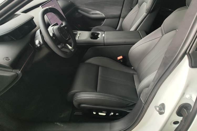 Used Xiaomi Auto SU7 2026 Model Standard Edition Left Front Seat