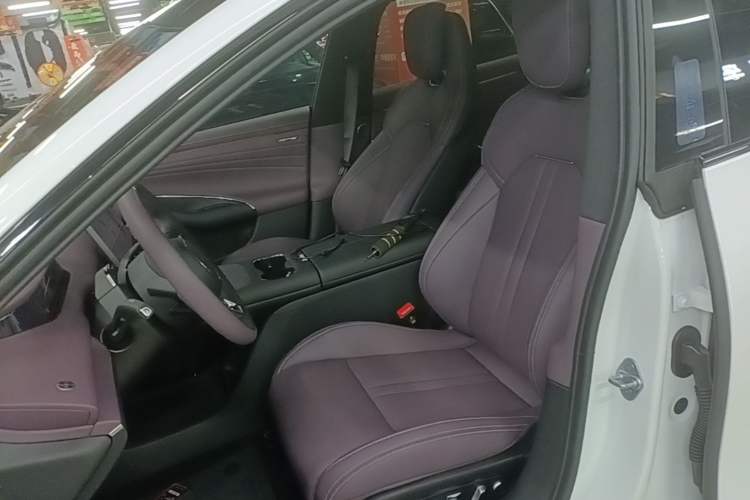Used Xiaomi Auto SU7 2026 Model Standard Edition Left Front Seat