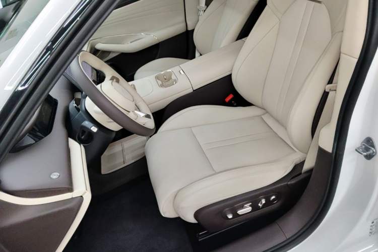 Used Xiaomi Auto SU7 2026 Model Pro Left Front Seat
