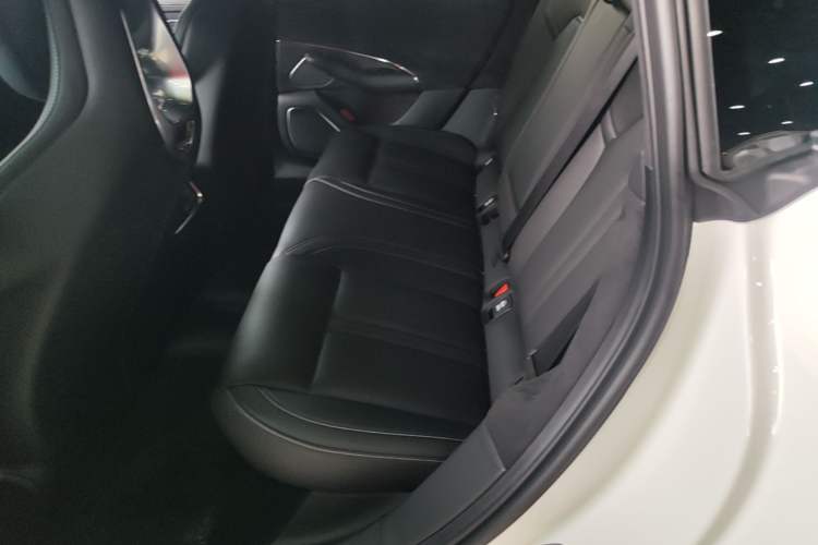 Used Xiaomi Auto SU7 2026 Model Standard Edition Left Rear Seat