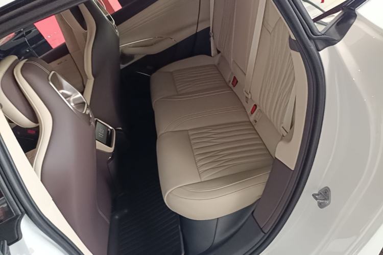 Used Xiaomi Auto SU7 2026 Model Max Left Rear Seat