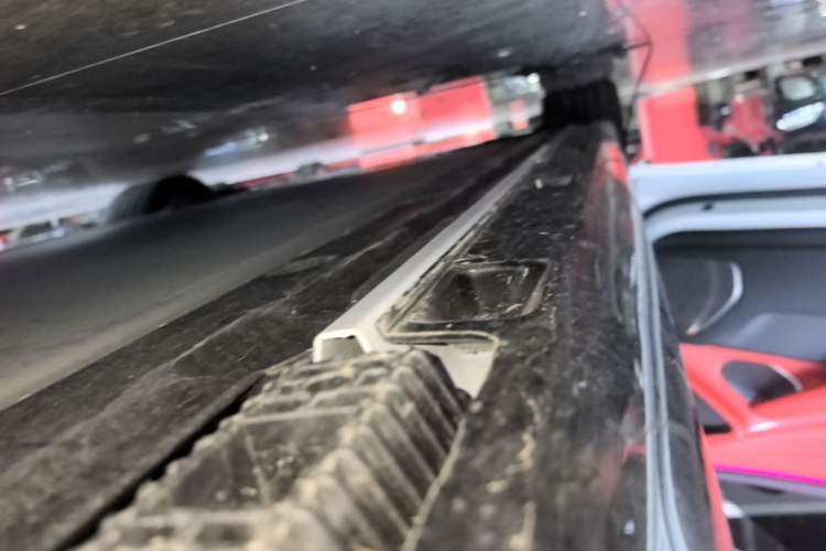 Used Xiaomi Auto SU7 2026 Model Max Left Side Sill