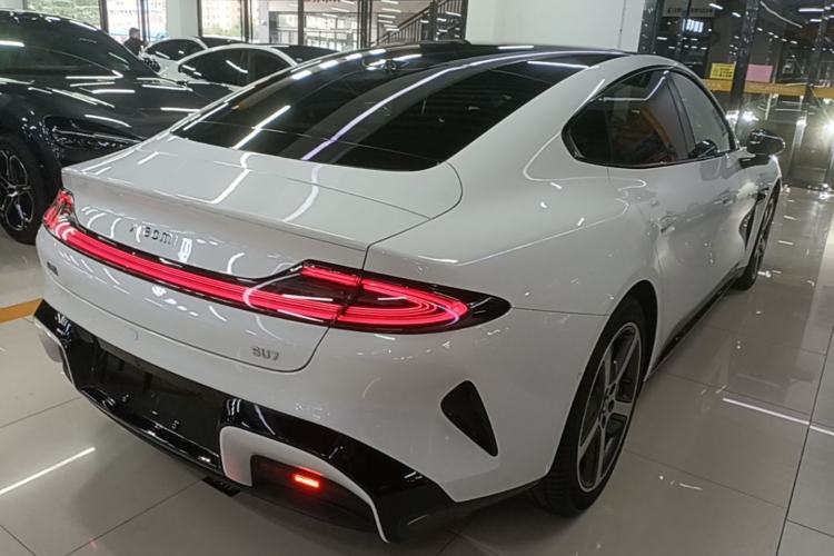 Used Xiaomi Auto SU7 2026 Model Standard Edition Rear Right 45 Deg