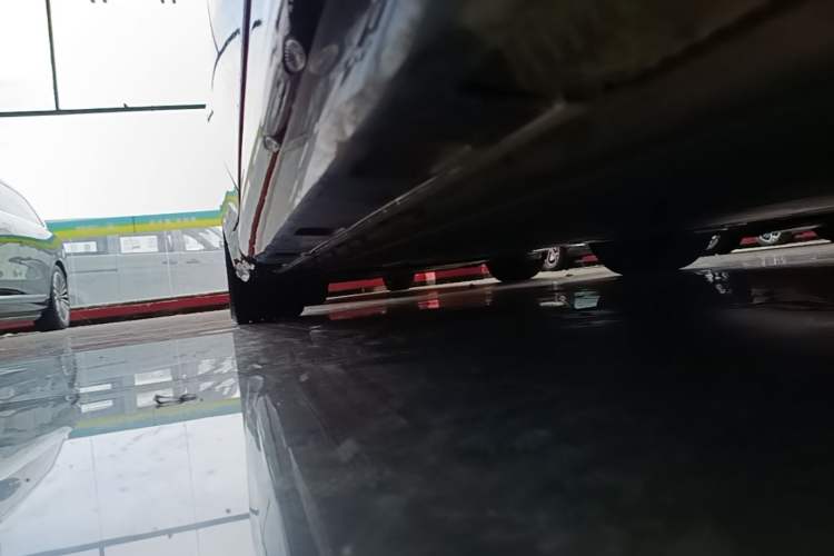 Used Xiaomi Auto SU7 2026 Model Pro Right Side Sill