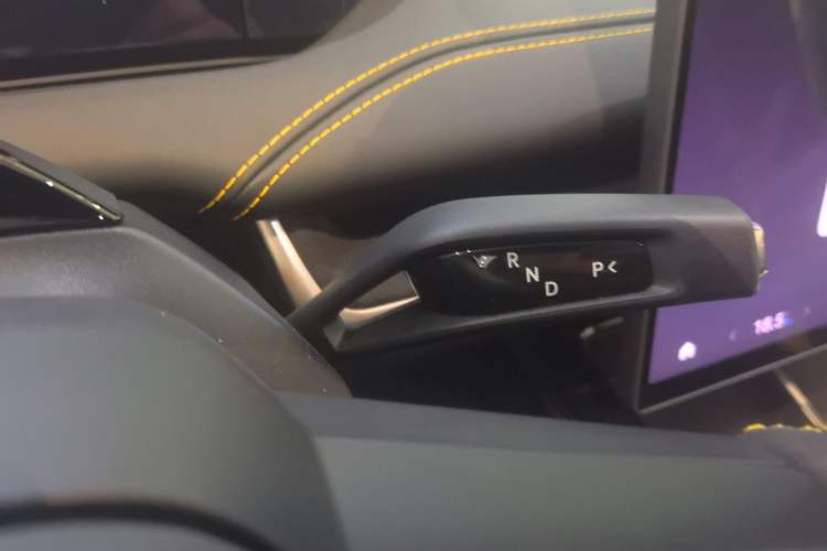 Used Xiaomi Auto SU7 Ultra 2025 Ultra Model Gear Lever