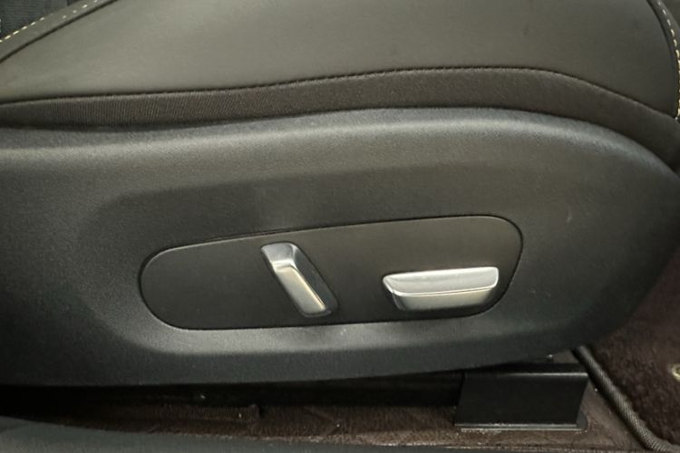 Used Xiaomi Auto SU7 Ultra 2025 Ultra Model Gear Lever