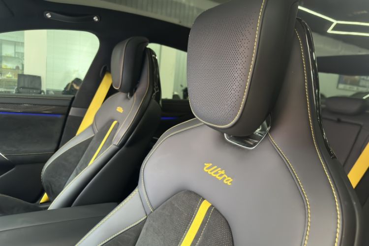 Used Xiaomi Auto SU7 Ultra 2025 Ultra Model Headliner