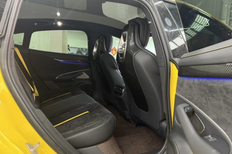 Used Xiaomi Auto SU7 Ultra 2025 Ultra Model Interior 11