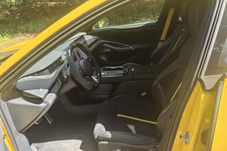 Used Xiaomi Auto SU7 Ultra 2025 Ultra Model Interior 5