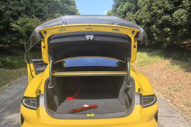 Used Xiaomi Auto SU7 Ultra 2025 Ultra Model Interior 8
