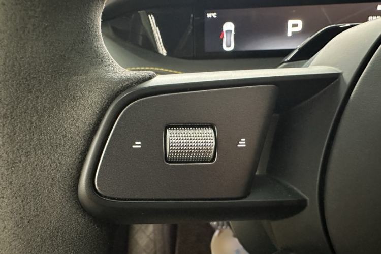 Used Xiaomi Auto SU7 Ultra 2025 Ultra Model Interior 8
