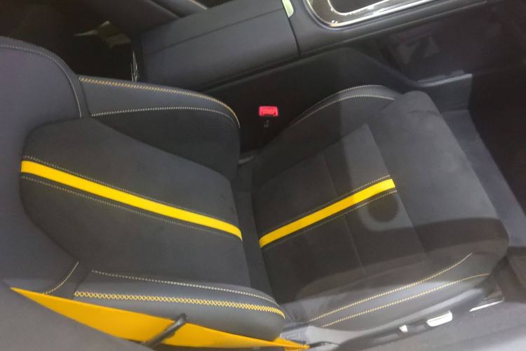 Used Xiaomi Auto SU7 Ultra 2025 Ultra Model Right Front Seat