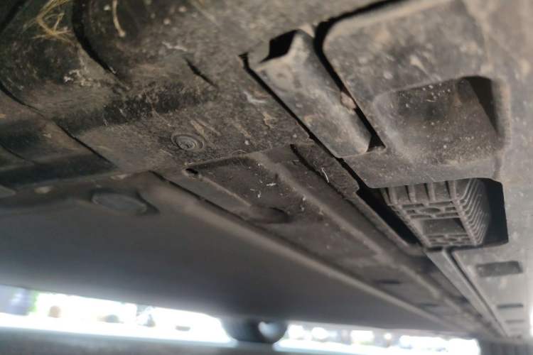 Used Xiaomi Auto SU7 Ultra 2025 Ultra Model Chassis Front Left
