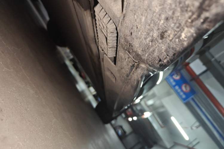 Used Xiaomi Auto SU7 Ultra 2025 Ultra Model Chassis Front Left