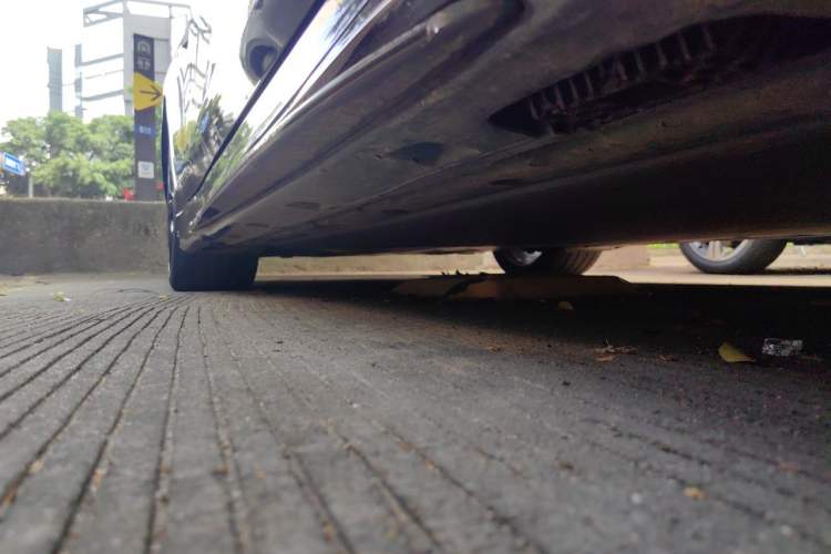 Used Xiaomi Auto SU7 Ultra 2025 Ultra Model Chassis Front Right