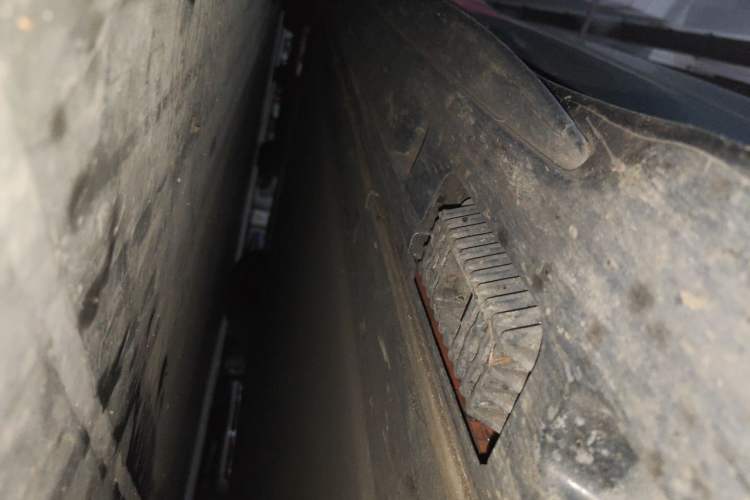 Used Xiaomi Auto SU7 Ultra 2025 Ultra Model Chassis Front Right
