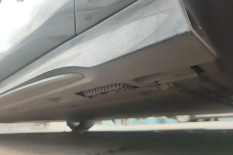 Used Xiaomi Auto SU7 Ultra 2025 Ultra Model Chassis Front Right