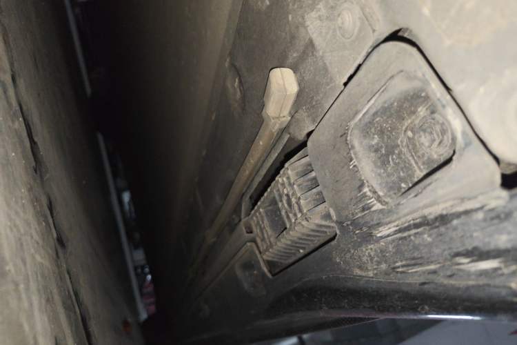 Used Xiaomi Auto SU7 Ultra 2025 Ultra Model Chassis Rear Right