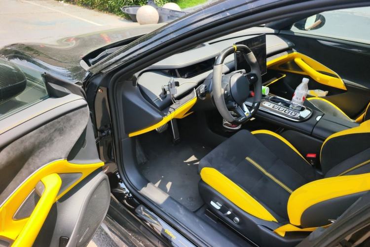 Used Xiaomi Auto SU7 Ultra 2025 Ultra Model Driver Seat