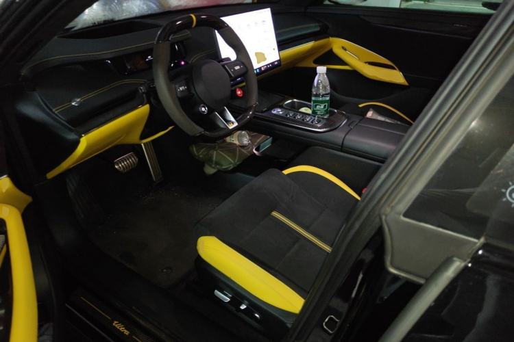 Used Xiaomi Auto SU7 Ultra 2025 Ultra Model Driver Seat